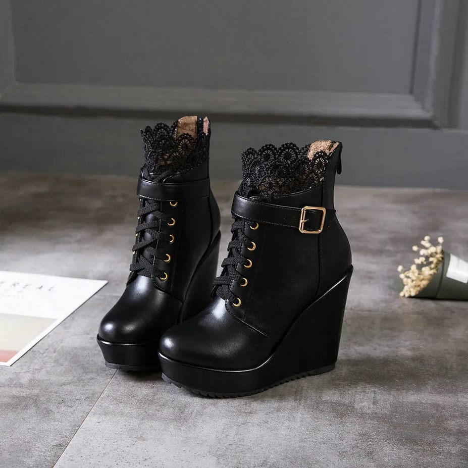 Round Toe Kawaii Lace up Wedge Women Boots