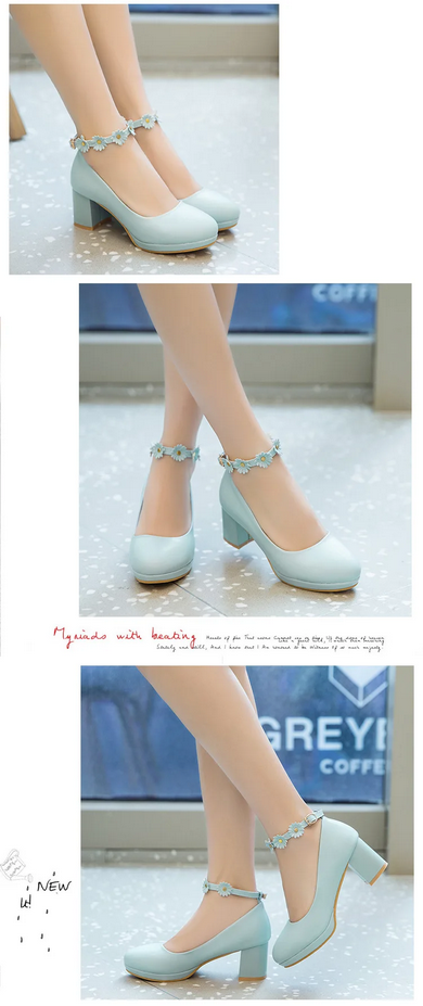 Kawaii Women&#39;s Daisy Ankle Strap Platform Pumps