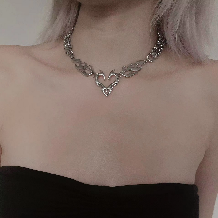 Silver Heart Flame Chains Choker