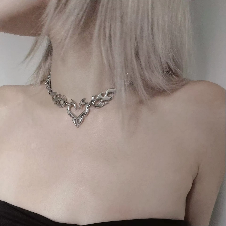 Silver Heart Flame Chains Choker