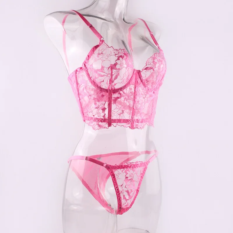 Beautiful Lace Embroidery With Underwire Lingerie Set
