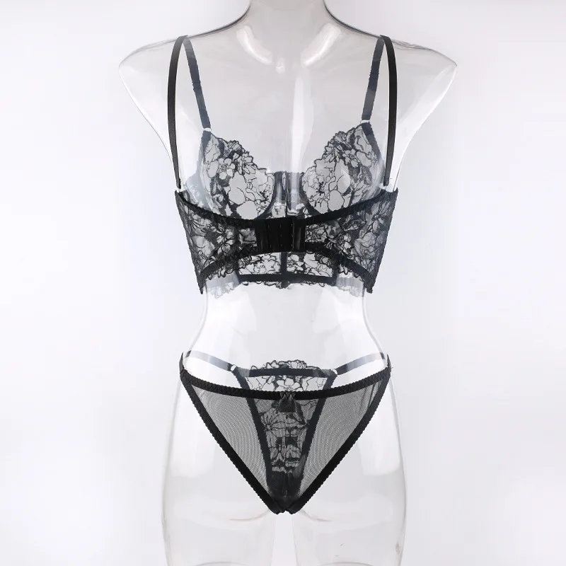 Beautiful Lace Embroidery With Underwire Lingerie Set