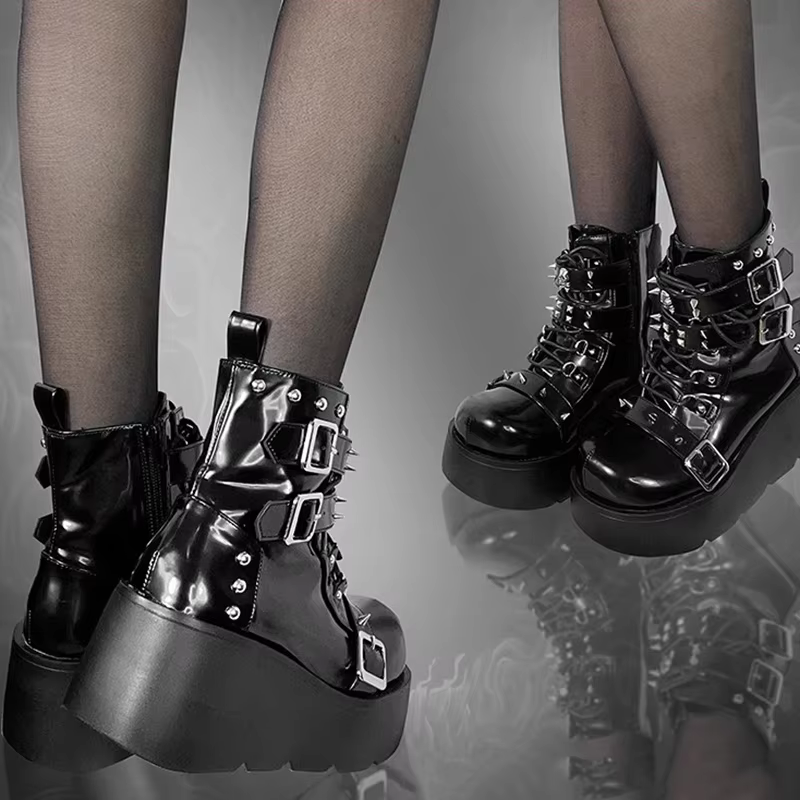 Black Rivets Decor Chunky Platform Punk Ankle Boots