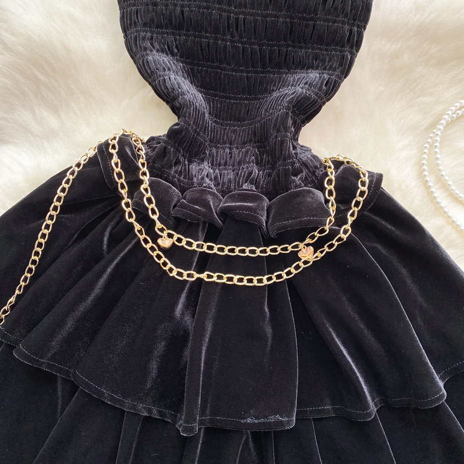 Gothic Vintage Velvet Strapless Off Shoulder Sleeveless Dress with Golden Chain
