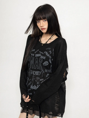 Loose Gyaru Harajuku Gothic Black and White Pullover Sweater