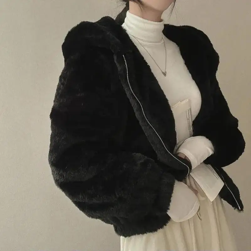 Kawaii Hooded Plush Women&#39;s Coat