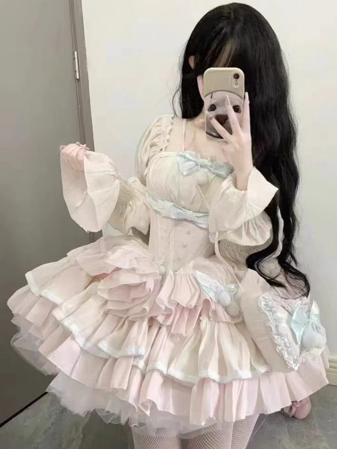 Elegant Lace Bow Ruffles Princess Party Dress
