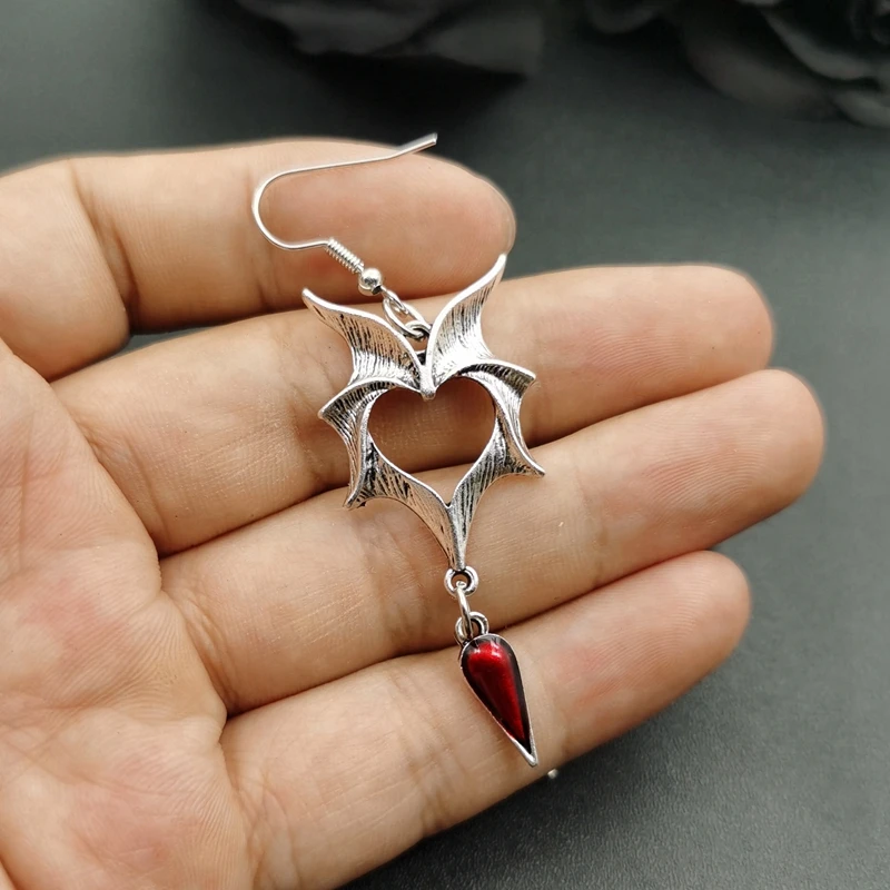 Vintage Punk Drip Oil Heart Earrings