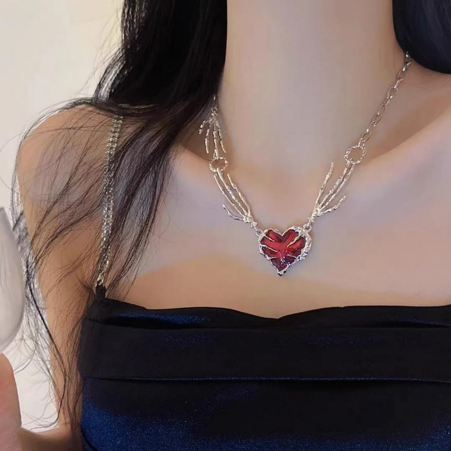 Gothic Vintage Red Heart Chain Necklace