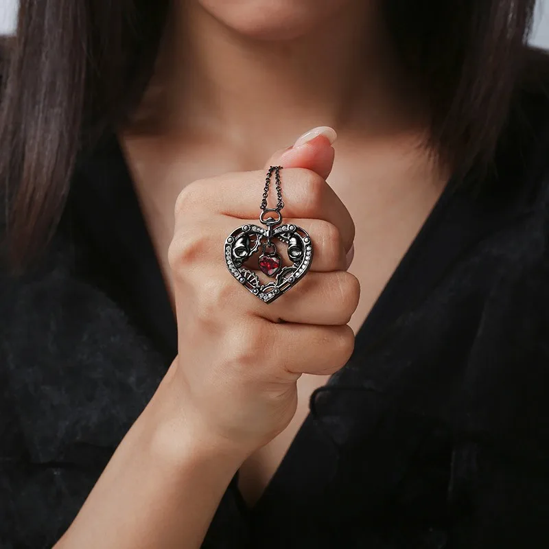 Gothic Style Skull Black Heart Pendants Necklace