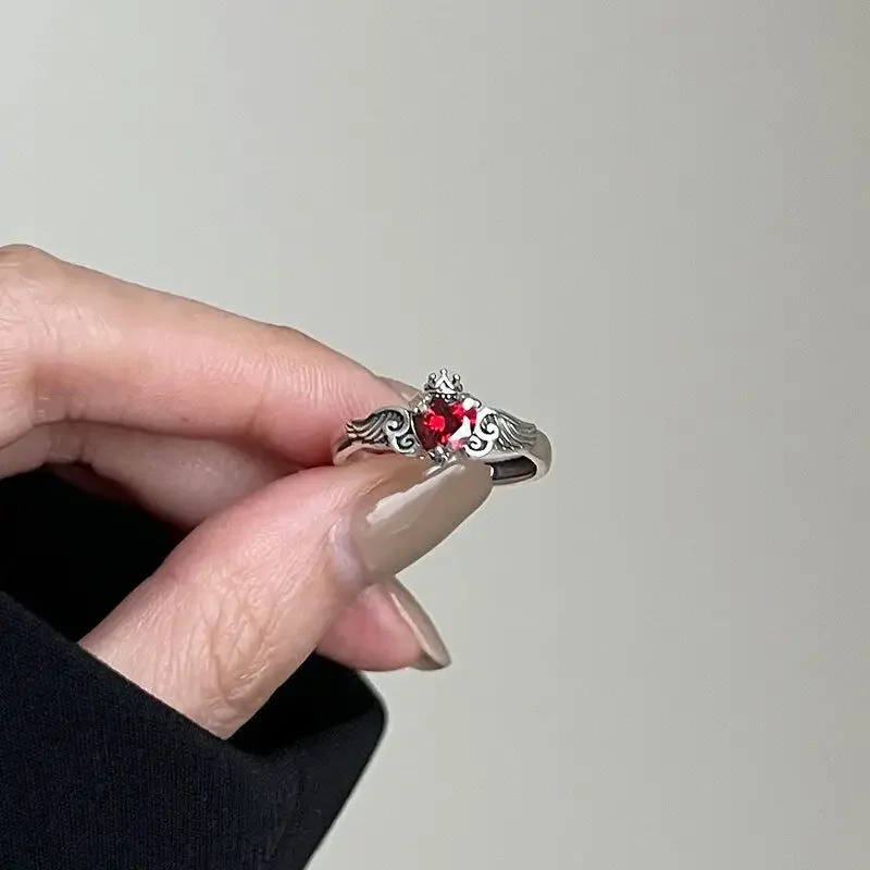 925 Sterling Silver Heart Red Zircon Ring