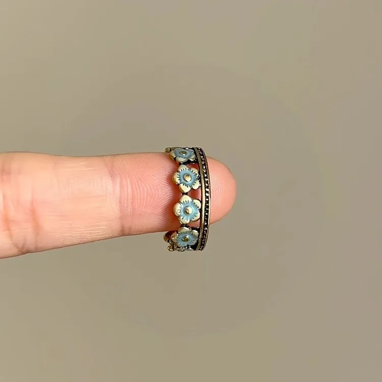 Exquisite Blue Plum Flower Infinity Floral Rings