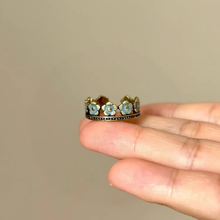 Exquisite Blue Plum Flower Infinity Floral Rings