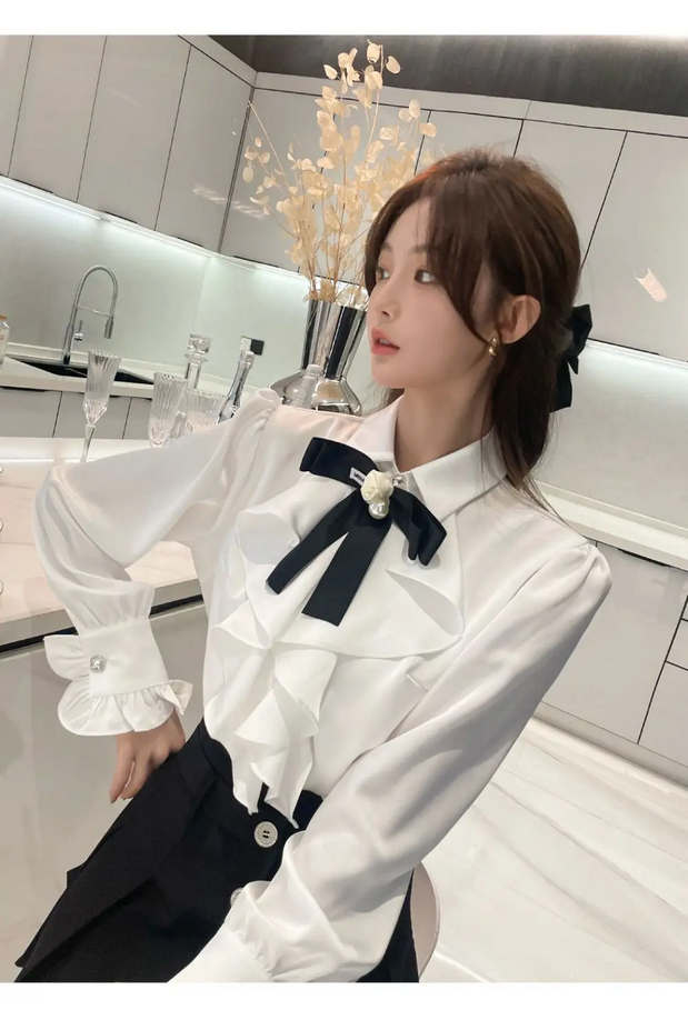 Chic White Lace Ruffles Blouse