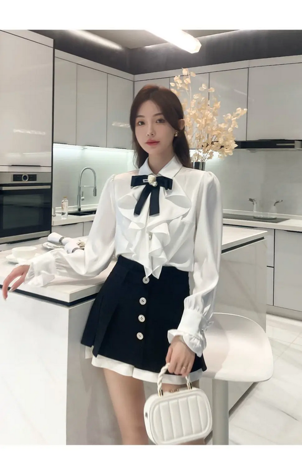 Chic White Lace Ruffles Blouse