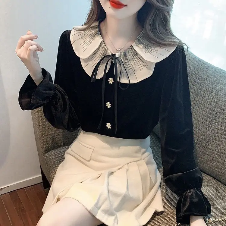 Doll Collar Velvet Long Sleeve Black  Cute Top