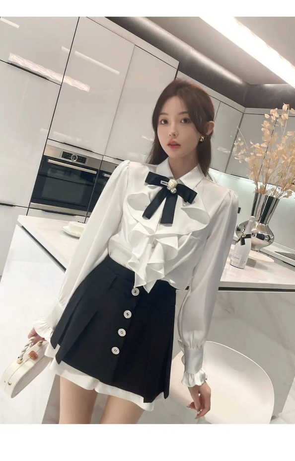 Chic White Lace Ruffles Blouse
