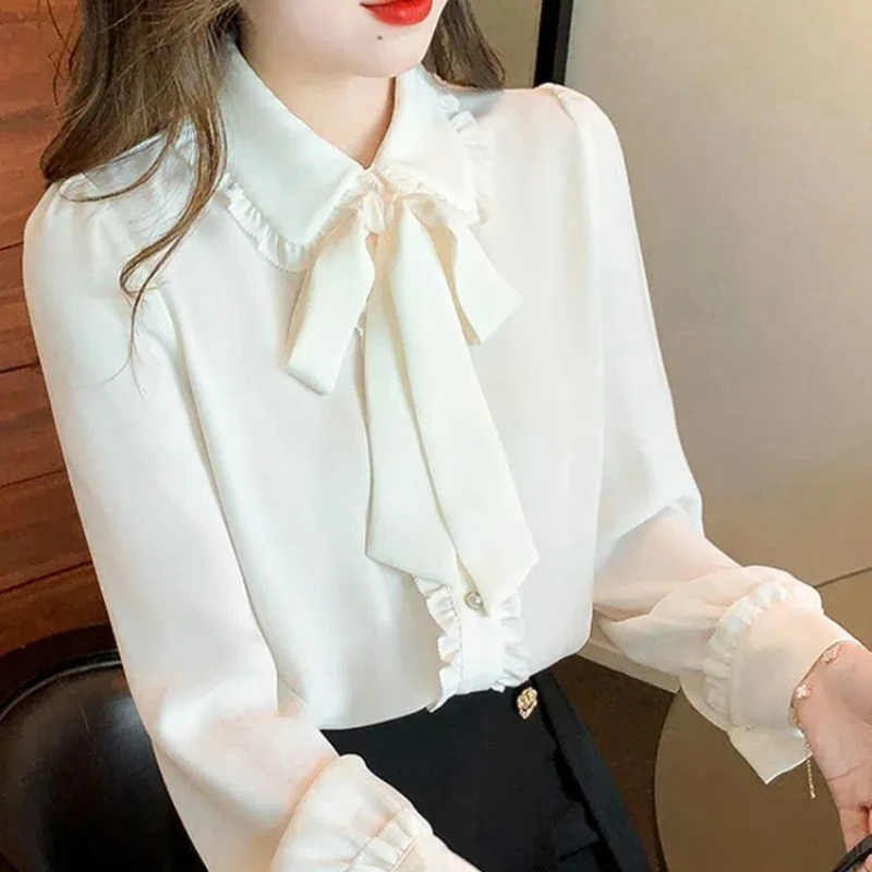 Doll Collar Long Sleeve Solid Color Blouse