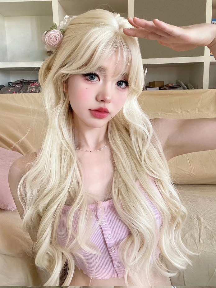 28 Inch Natural Blonde Pretty Lolita Synthetic Wigs