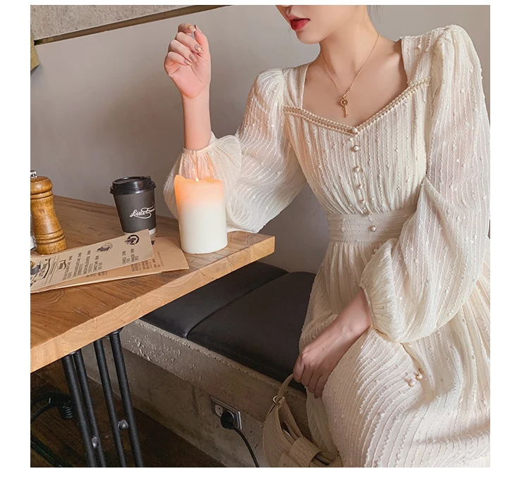 Luxurious Vintage Princess Midi Dress