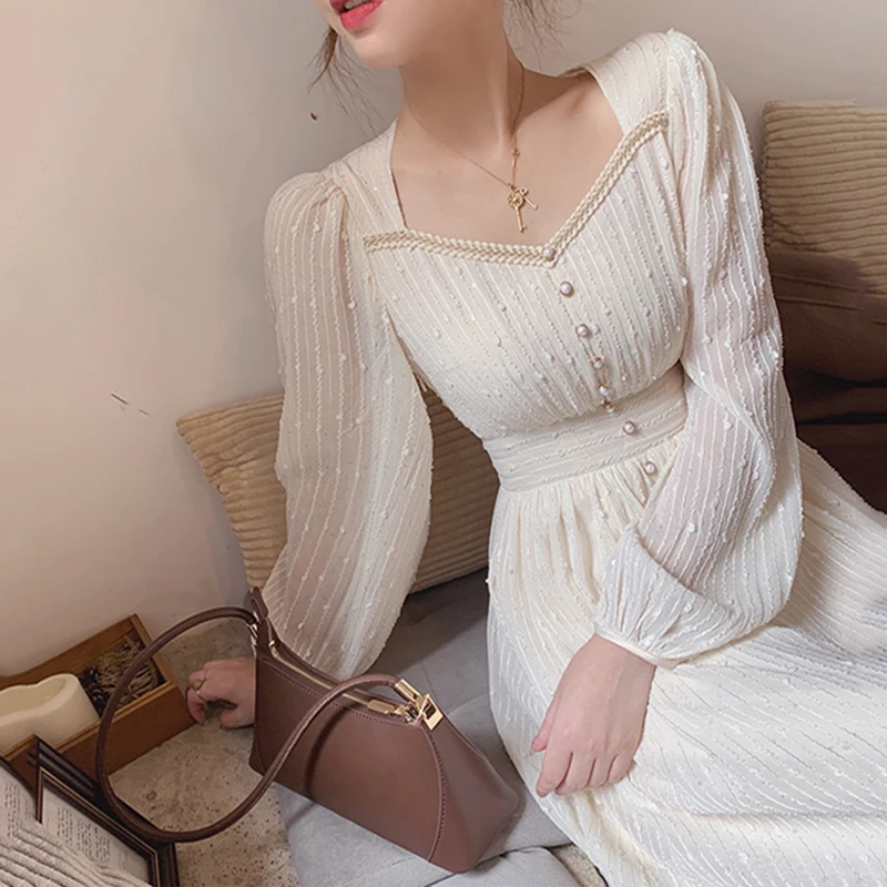 Luxurious Vintage Princess Midi Dress