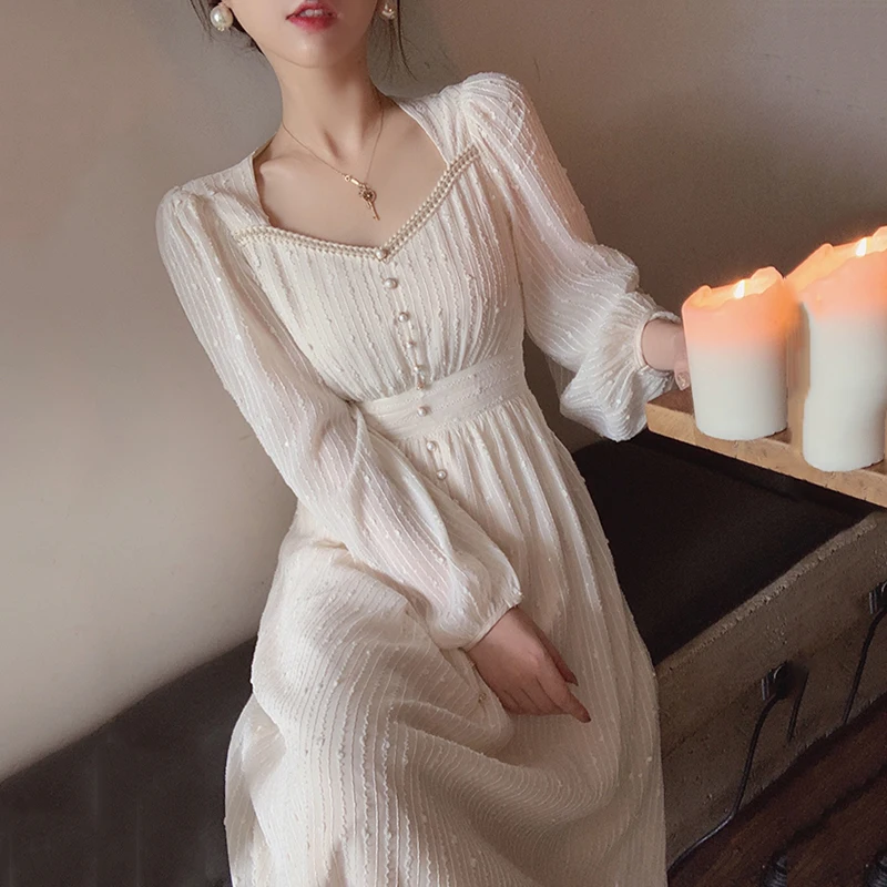 Luxurious Vintage Princess Midi Dress