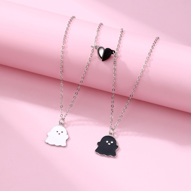 2Pcs/set Cute Ghost Heart Pendant Necklace