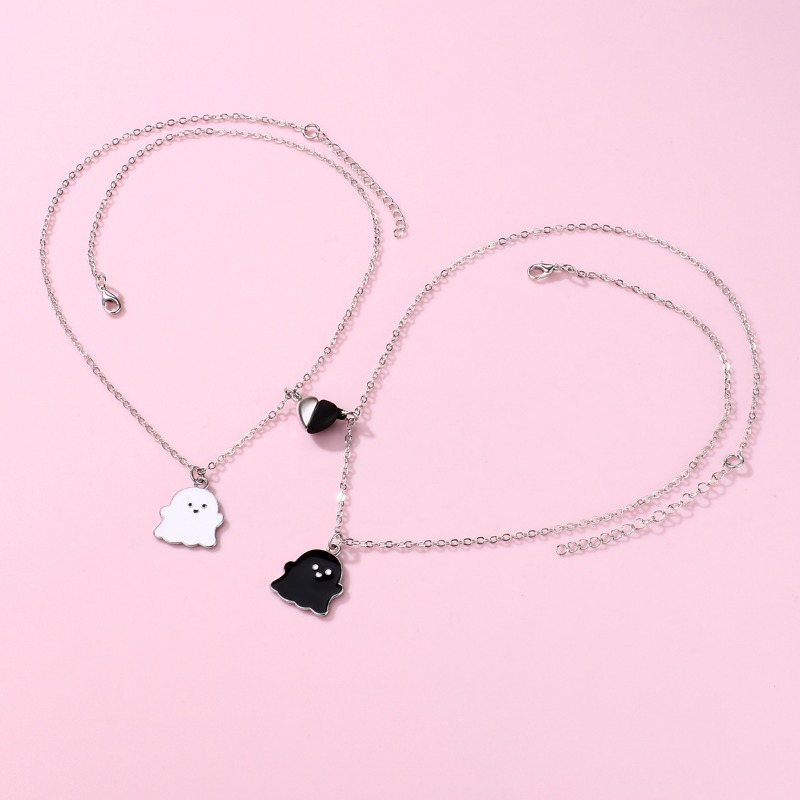 2Pcs/set Cute Ghost Heart Pendant Necklace