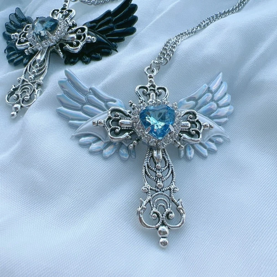 Y2K Heart Crystal Wings Necklace