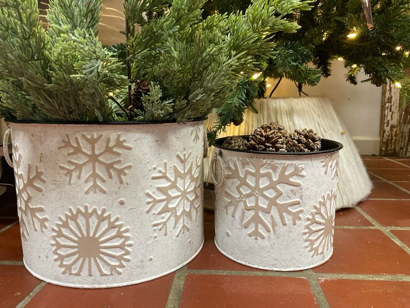 White Snowflake Metal Buckets White Snowflake Metal Buckets