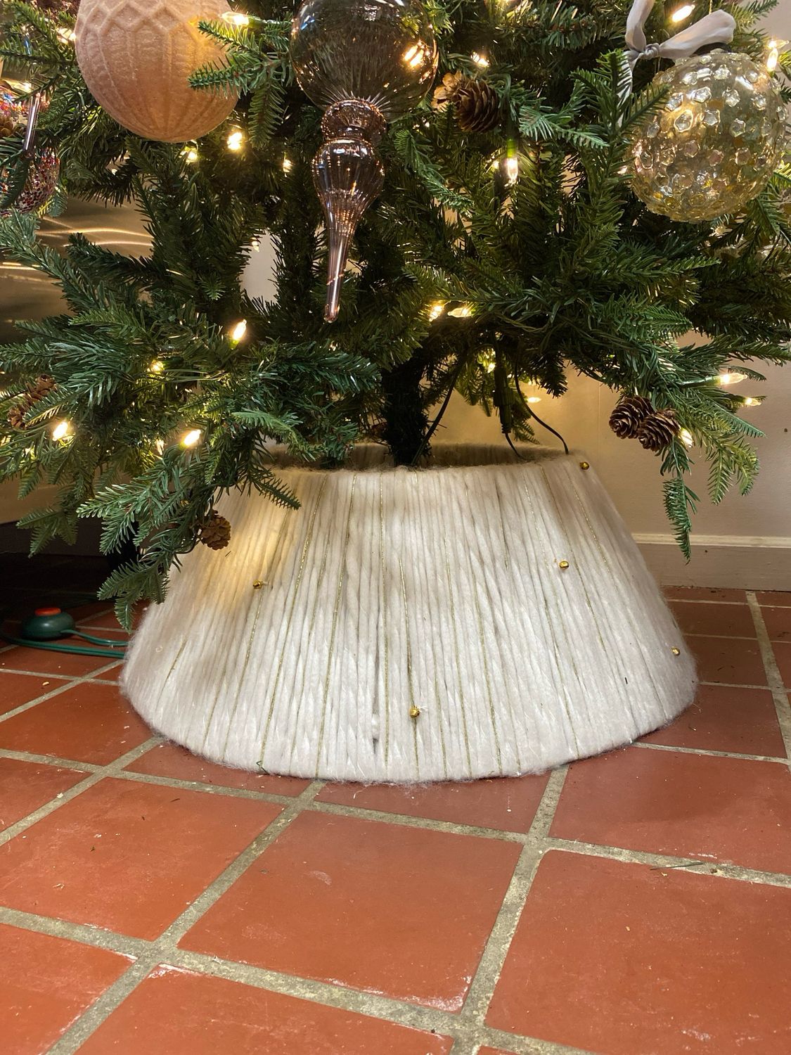 White Yarn with Gold Bells Christmas Tree Cover White Yarn with Gold Bells Christmas Tree Cover
