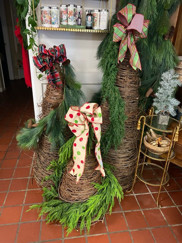 Wooden Twig Christmas Tree (Large) Wooden Twig Christmas Tree (Large)