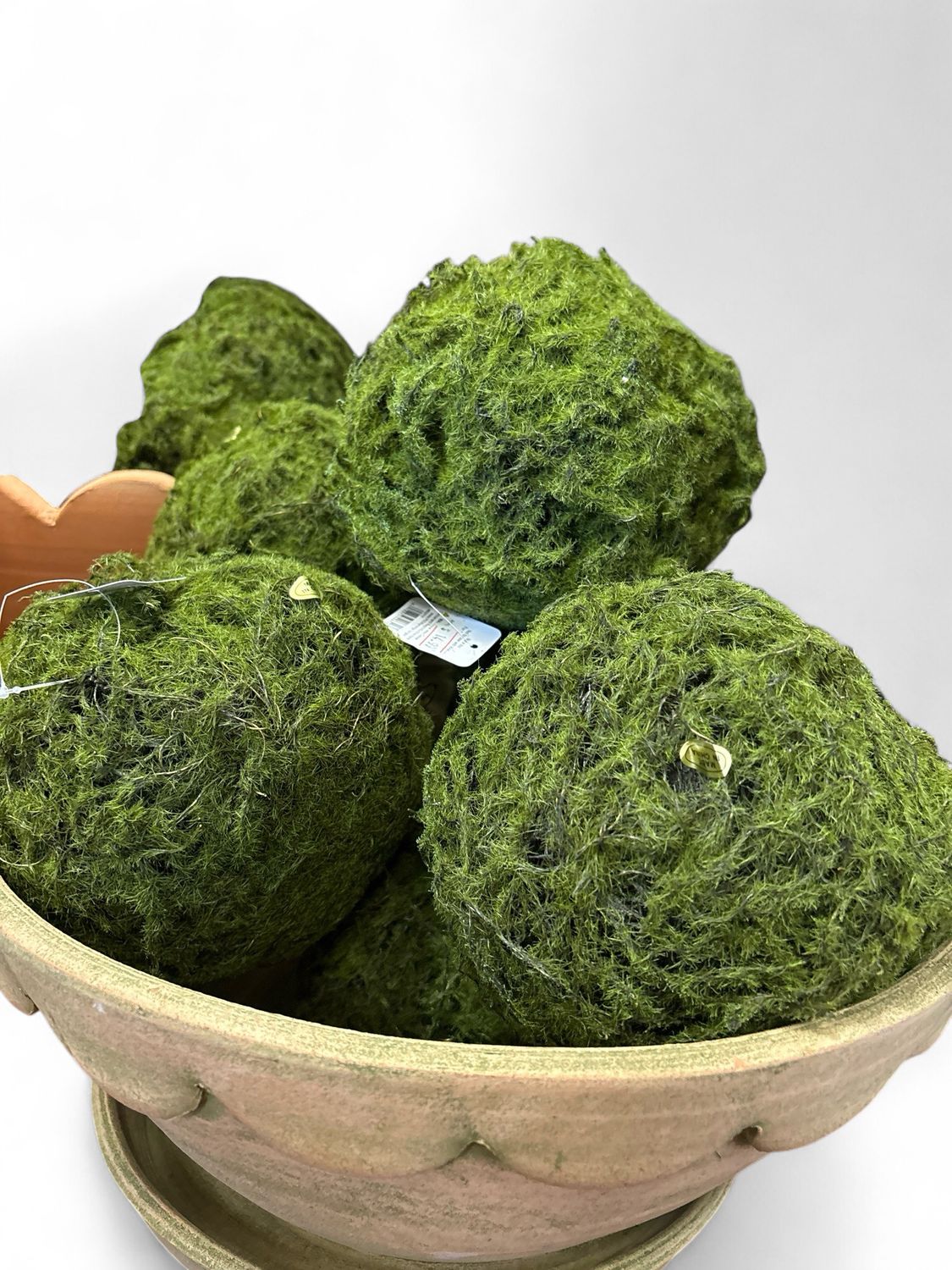 Decorative moss ball