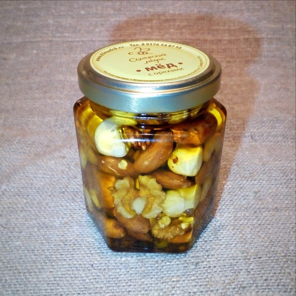 Орехи в меду (россыпью), 165 мл.