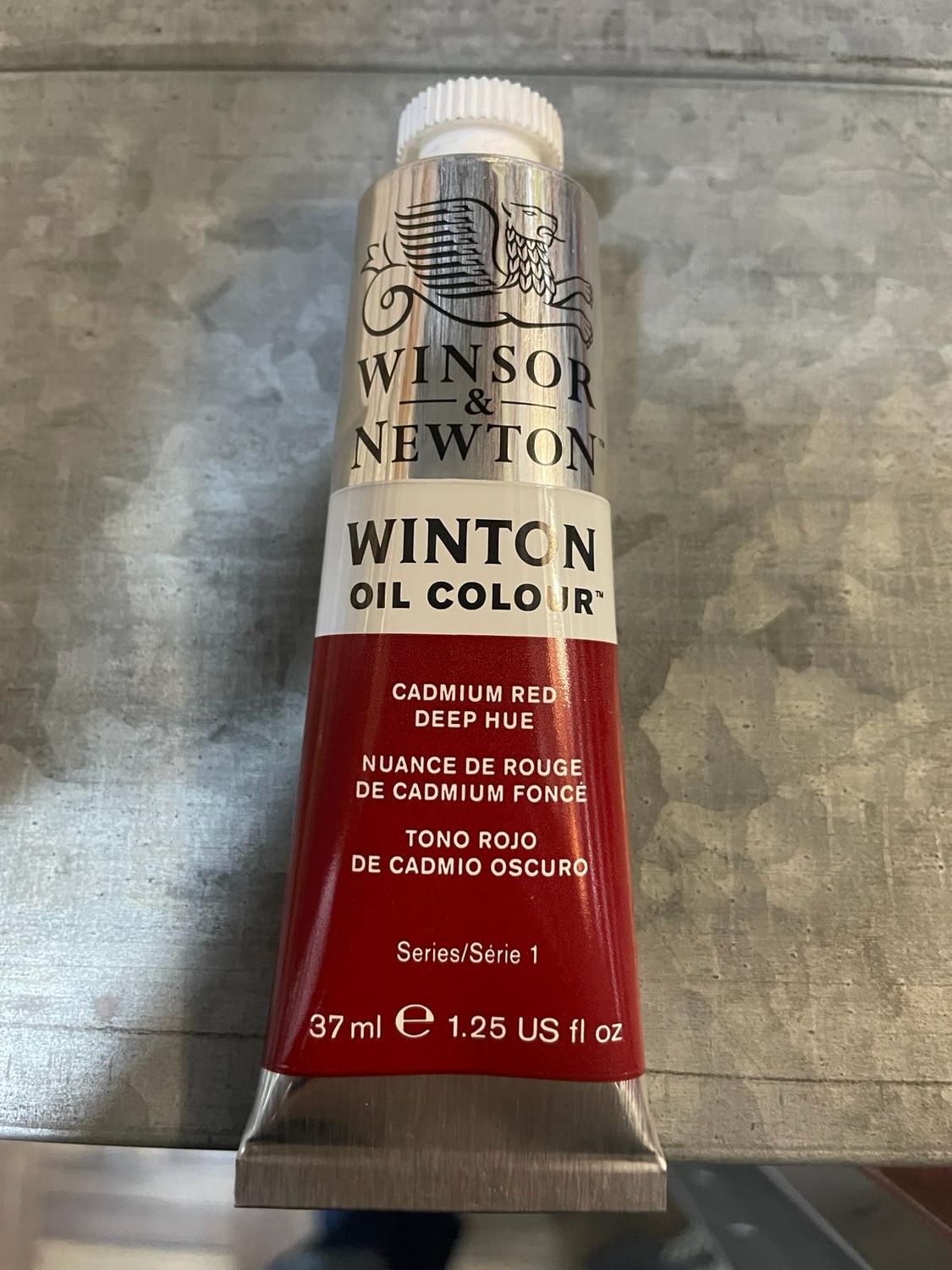 Cadmium red deep hue