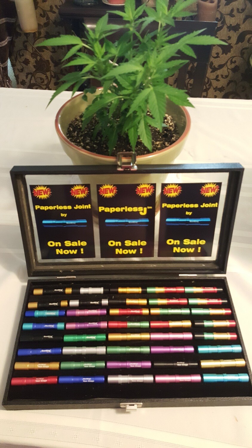 Wholesale Large Box Assorted 40 BluntBlings with Glass Case & 3 Flyer's