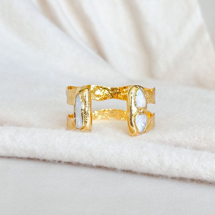 Easton Elle Pearl Cuff