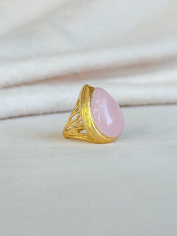 Easton Elle Tear Drop Ring 