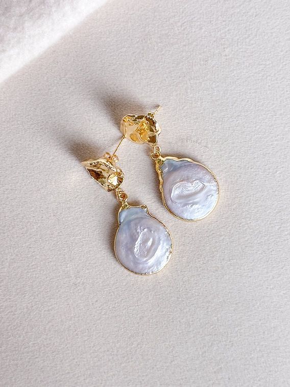 Easton Elle Culture Pearl Earrings 