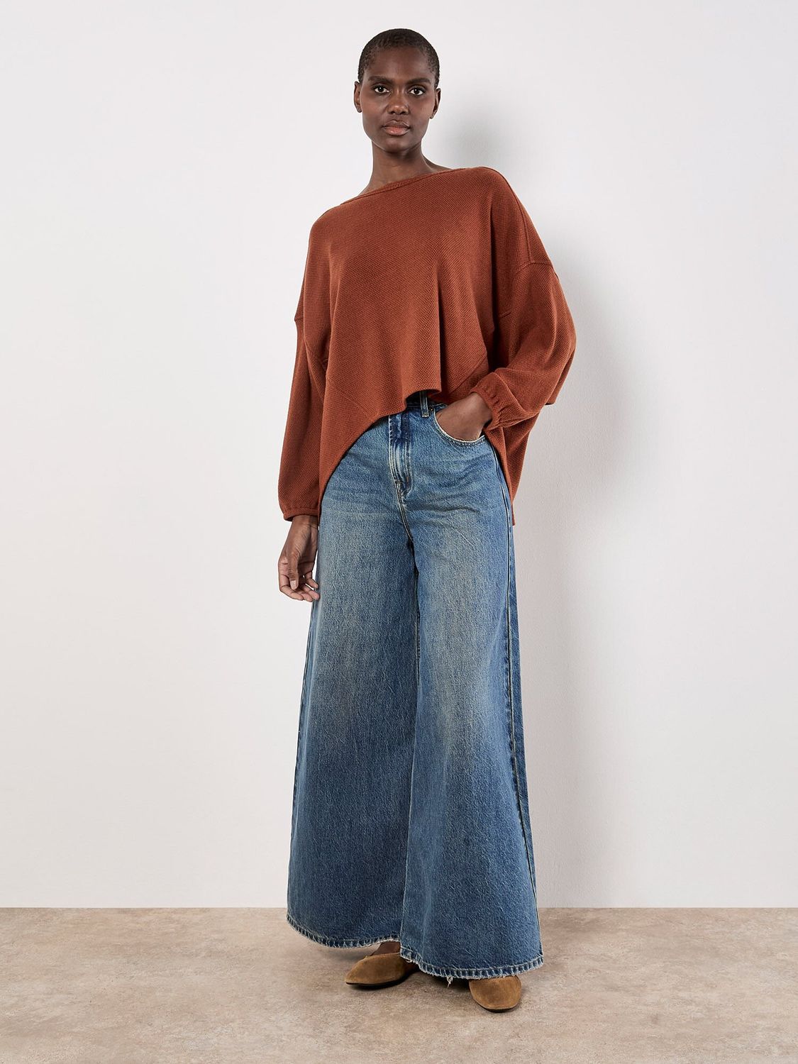  HONEYCOMB PLEAT BACK TOP
