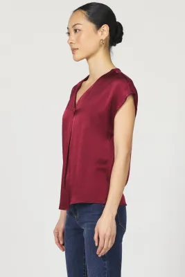 Tibetan Red Kristen