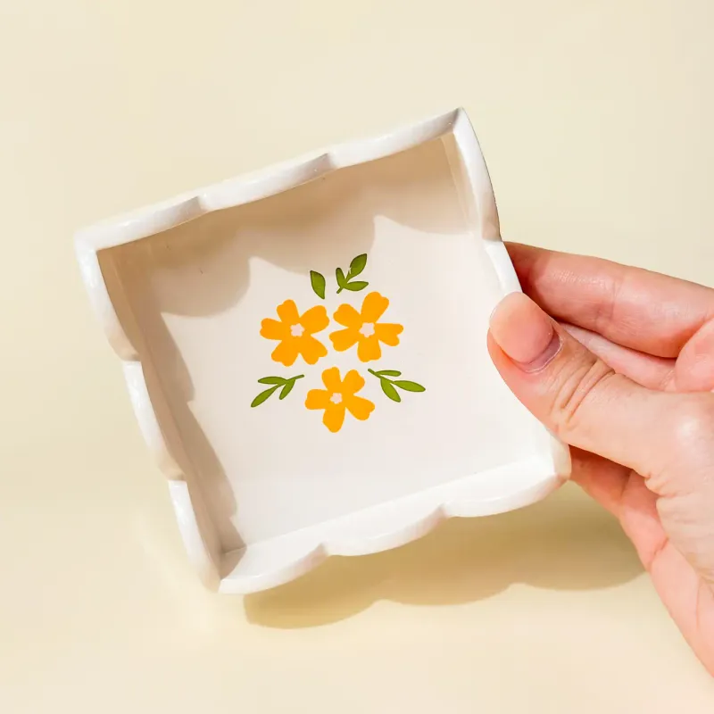 Scallop Trinket Tray- Floral Cream
