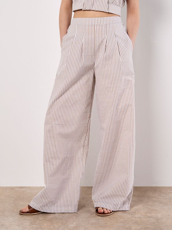 Seersucker Stripe Pants