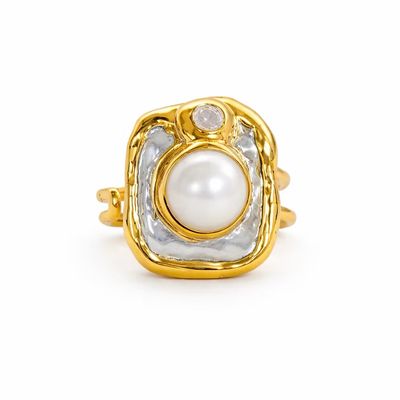 Easton Elle Orca Pearl Ring