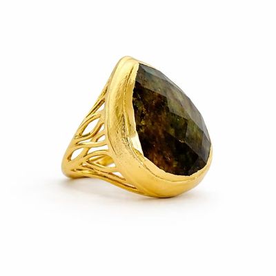 Easton Elle Tear Drop Ring- Labradorite 