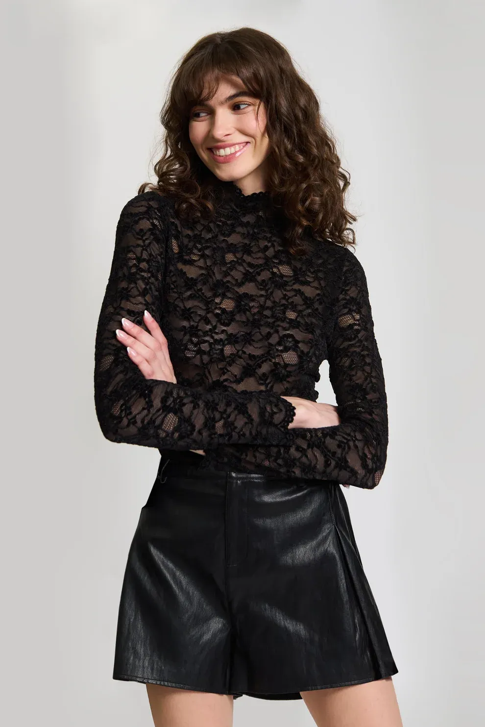 Dakota Long Sleeve Lace