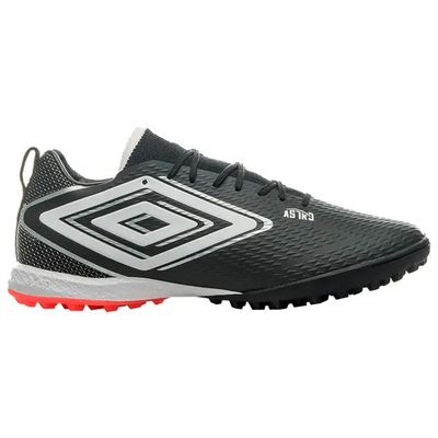 CALZADO DE FUTBOL UMBRO ASTRO NEGRO US 10