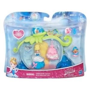 CARROZA DE CECNICIENTA HASBRO DISNEY 