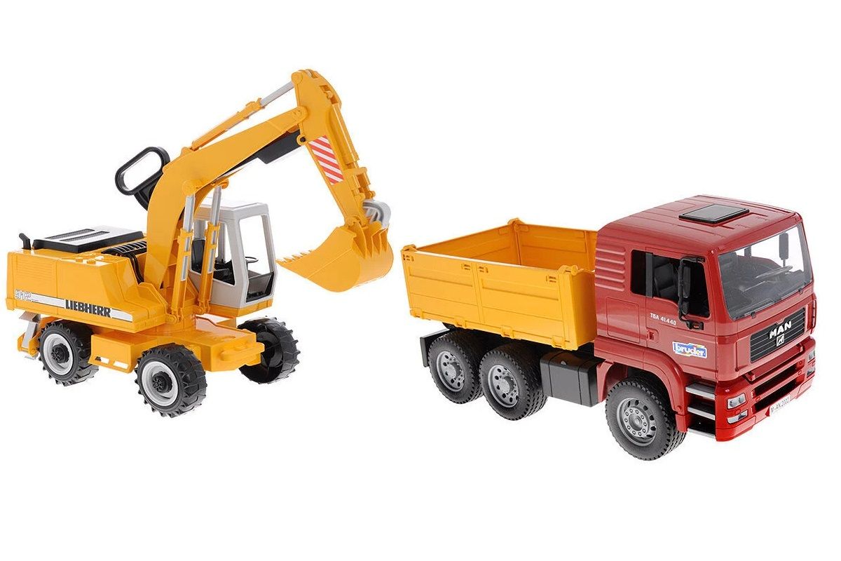 TRACTOR CONSTRUCTION TRUCK AND EXCABADOR