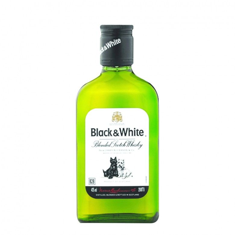 WHISKY BLACK &amp; WHITE PETACA 200ML